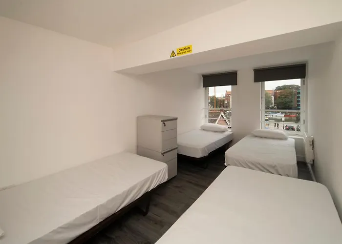 Harbourside Hostel Bristol